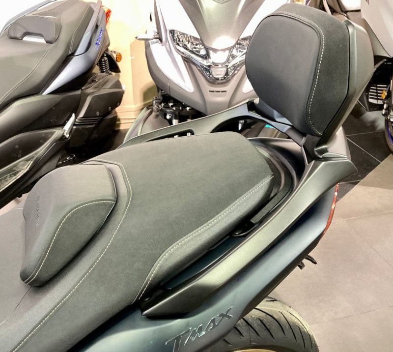 Dorsal Tmax 560 (2022-2025)